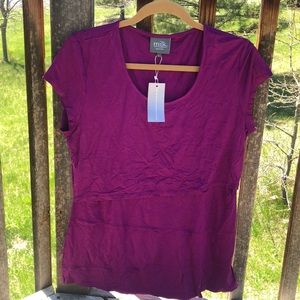 Nursing top scoop neck size Large sleek milk